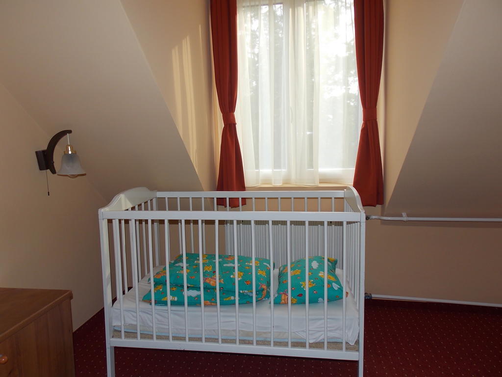 Hotel Family Balatonfoldvar Exterior foto