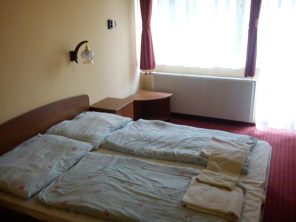 Hotel Family Balatonfoldvar Exterior foto