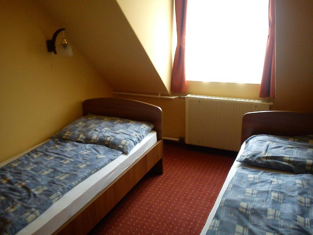Hotel Family Balatonfoldvar Exterior foto